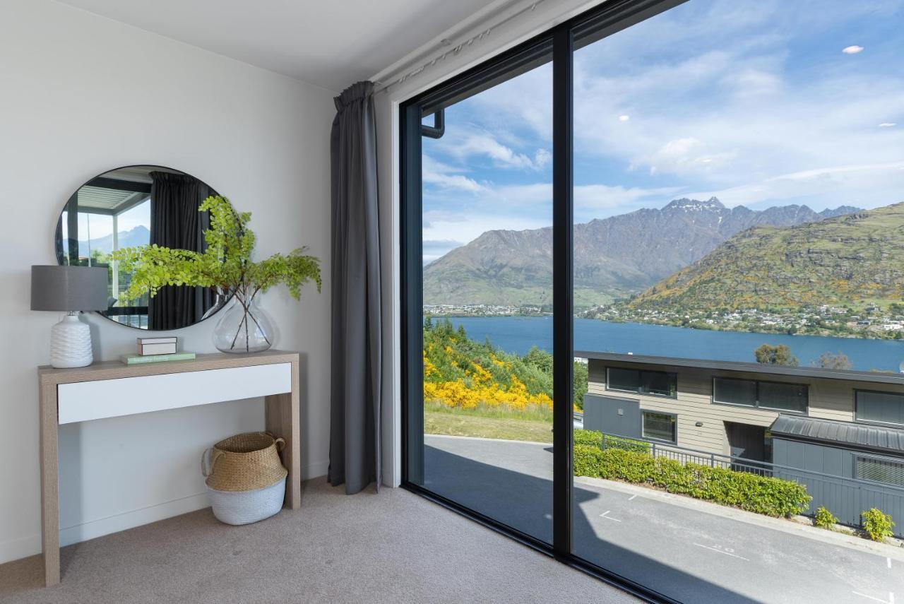 Апартаменты Alpine Getaway Квинстаун Экстерьер фото